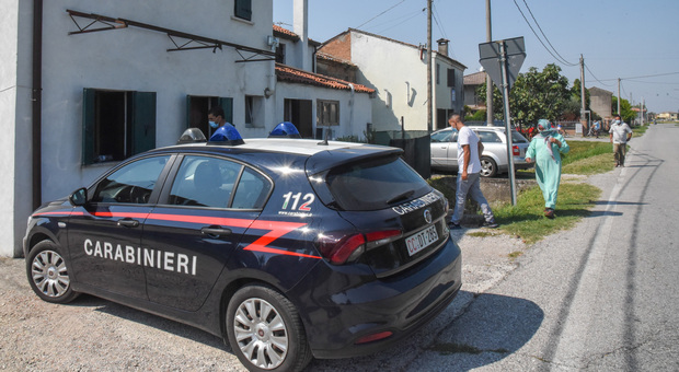 SPINEA (VE): PALPEGGIA UN'INFERMIERA CONTRO LA SUA VOLONTA', ARRESTATO UN 72ENNE