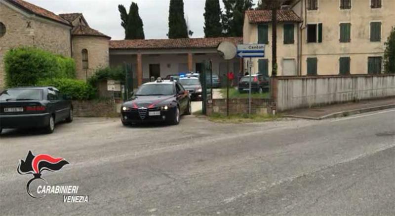 PORTOGRUARO: 4 FERMI PER RICETTAZIONE