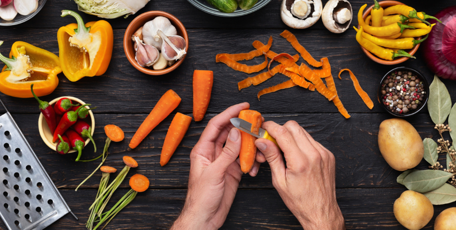 'CIBO PER IL CLIMA': AL VIA IL CORSO DI CUCINA SOSTENIBILE PER AIUTARE L'AMBIENTE E LA PROPRIA SALUTE