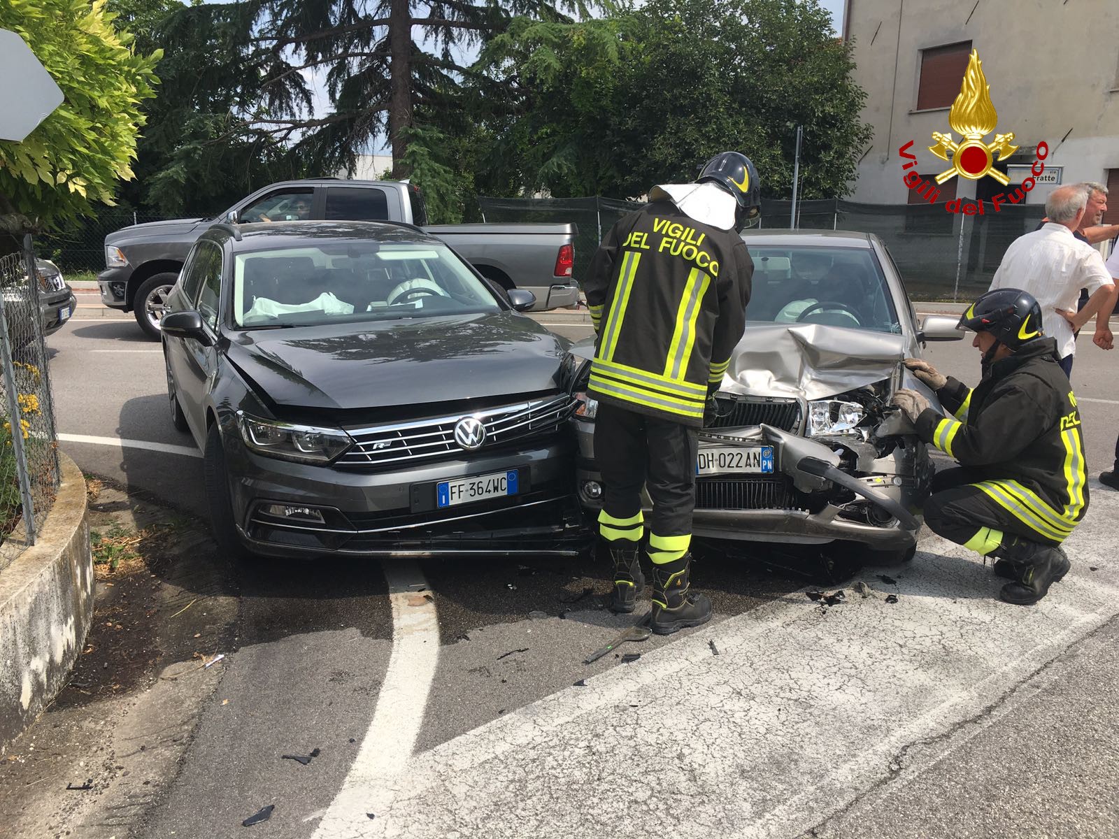SINISTRO AD AZZANO X. 3 VEICOLI COINVOLTI