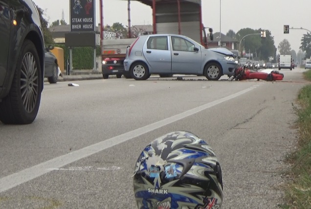 SCONTRO MORTALE A PORCIA, DECEDUTO SUL COLPO CENTAURO 41ENNE DI PORDENONE