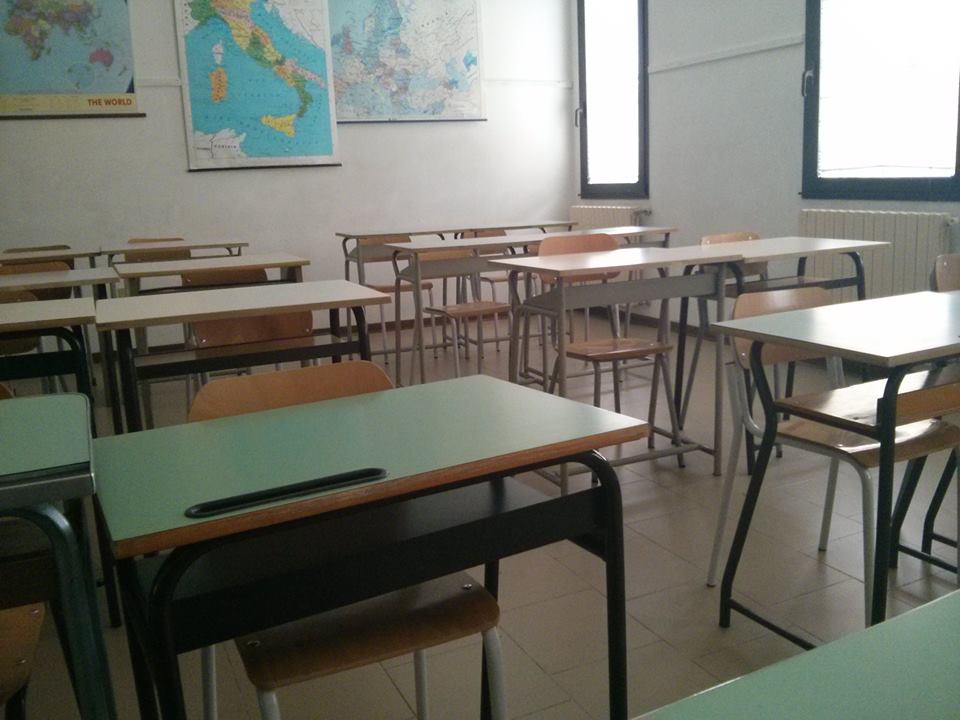 SCUOLA: RIPARTE IL QUADRIMESTRE TRA MILLE DIFFICOLTA', CON PERSONALE E STUDENTI IN QUARANTENA 