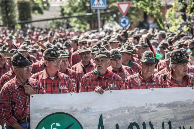 A TREVISO L'ADUNATA DEGLI ALPINI: DOMANI LA GIORNATA DI CHIUSURA