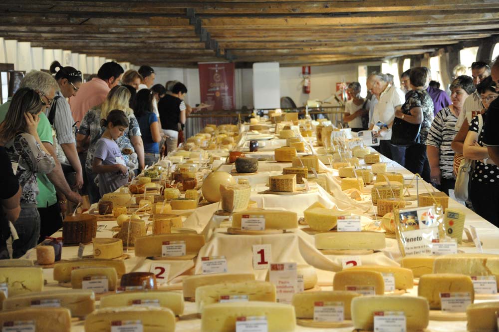I FORMAGGI CAPRINI TARGATI FVG VINCONO IL CONCORSO NAZIONALE 'CASEUS VENETI'
