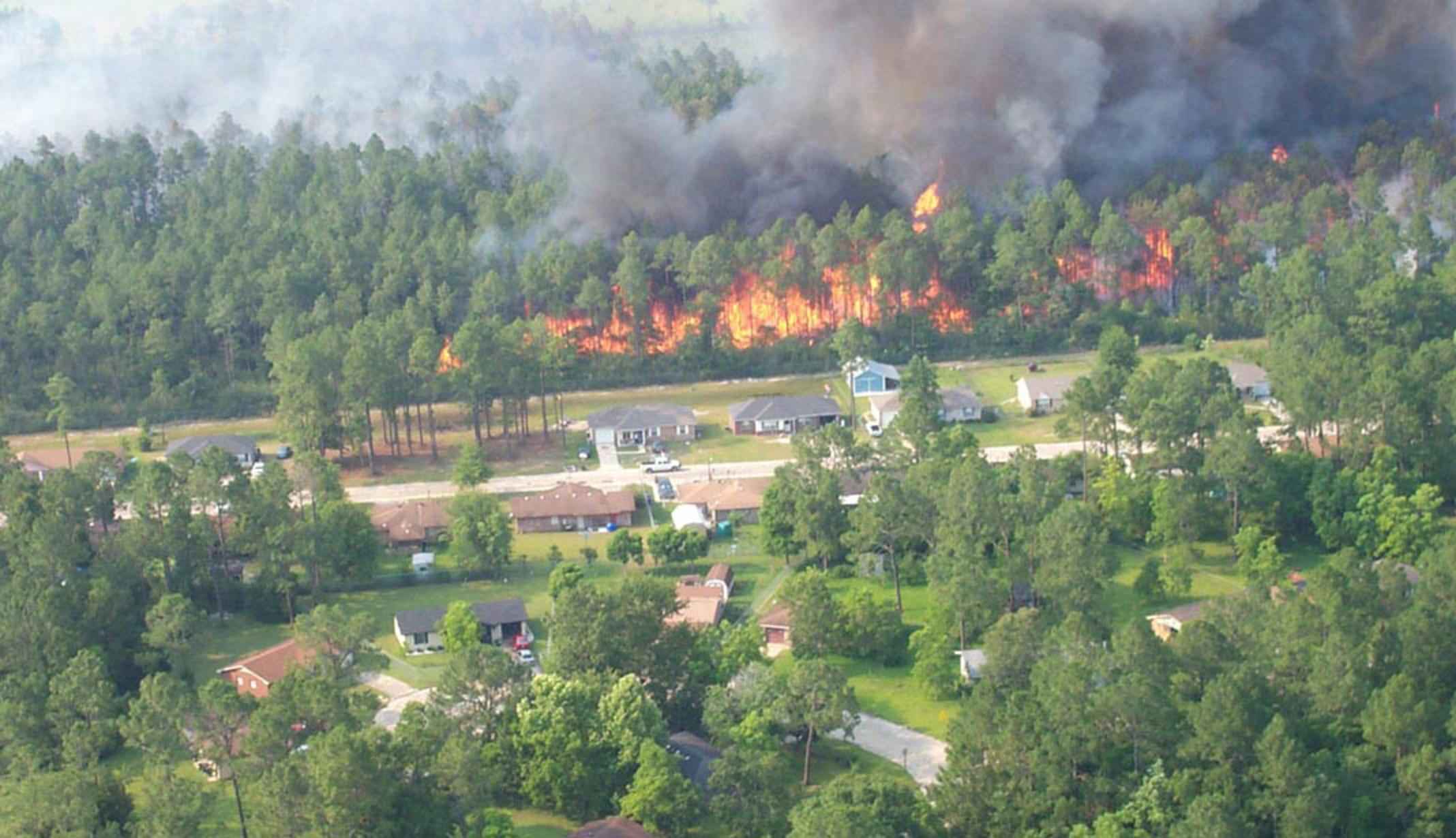 INCENDI BOSCHIVI: MASSIMA ALLERTA ANCHE IN VENETO