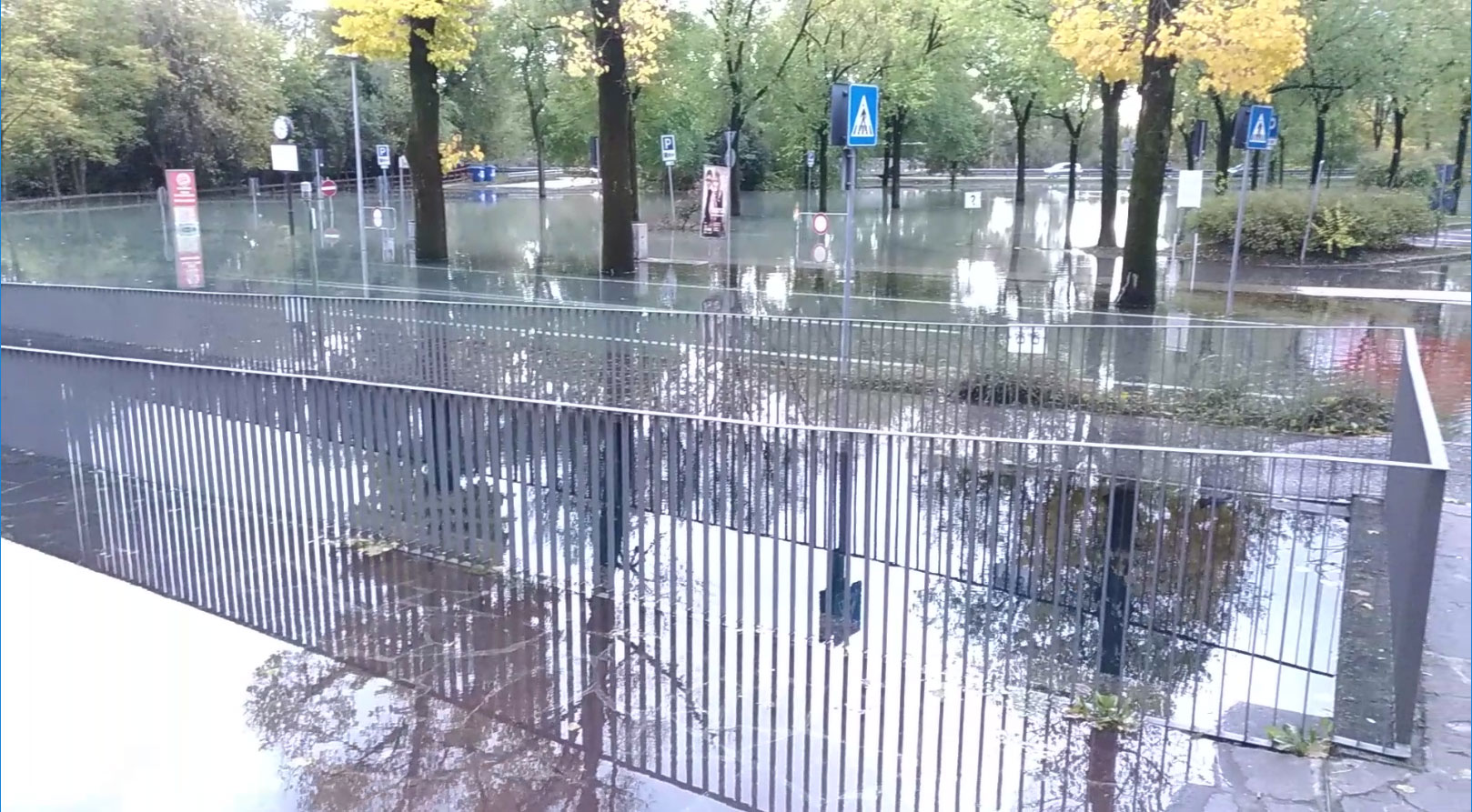 MALTEMPO: ALLAGAMENTI A PORDENONE E STRADE CHIUSE - Le FOTO dei nostri telespettatori