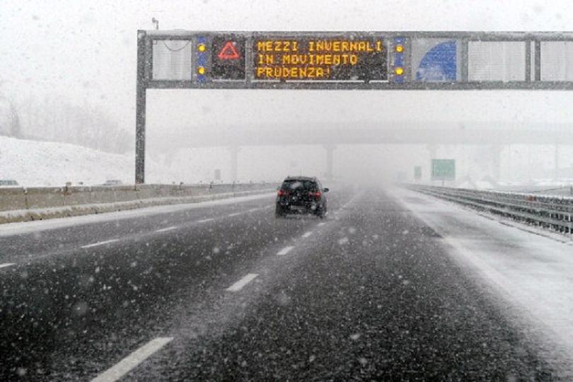 IN VENETO STATO DI ATTENZIONE PER NEVICATE NEI FONDOVALLE PREALPINI FINO ALLE ORE 9.00 DI DOMENICA